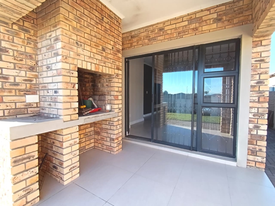 3 Bedroom Property for Sale in Lorraine Eastern Cape
